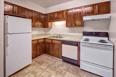 915 W 27Th Avenue 1 Bed Apartment for Rent Photo Gallery 1